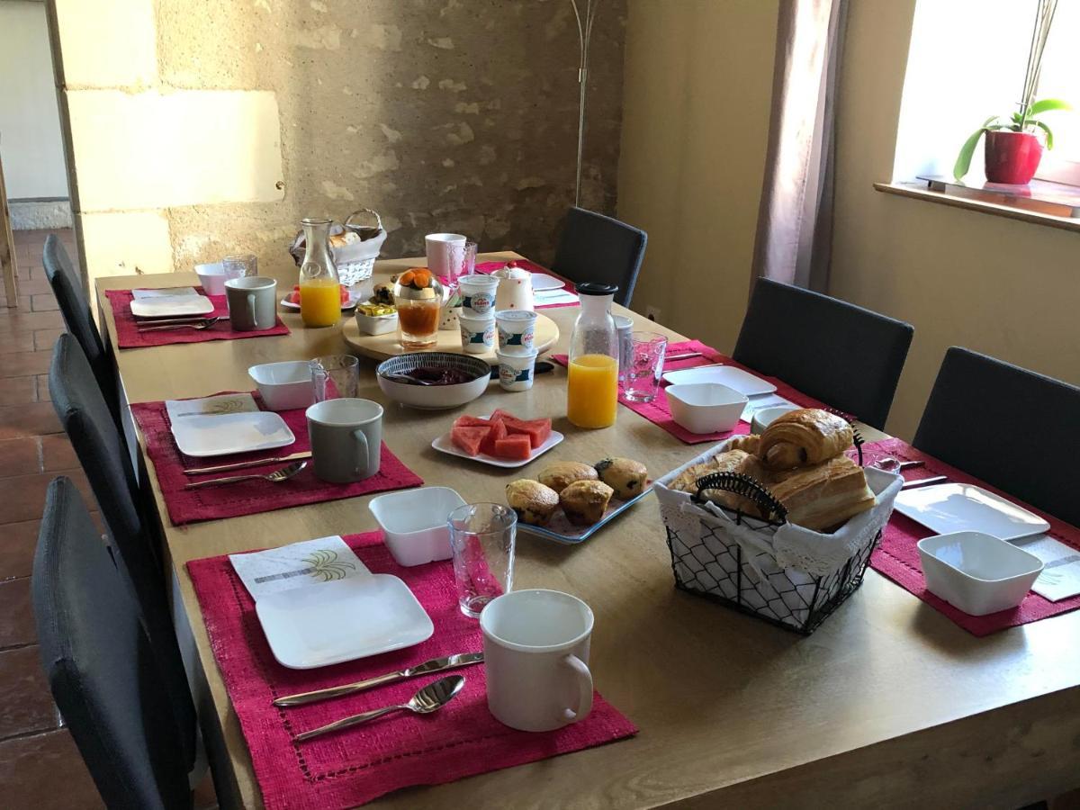 La Tour De La Conterie Bed & Breakfast Beaumont-Village Luaran gambar