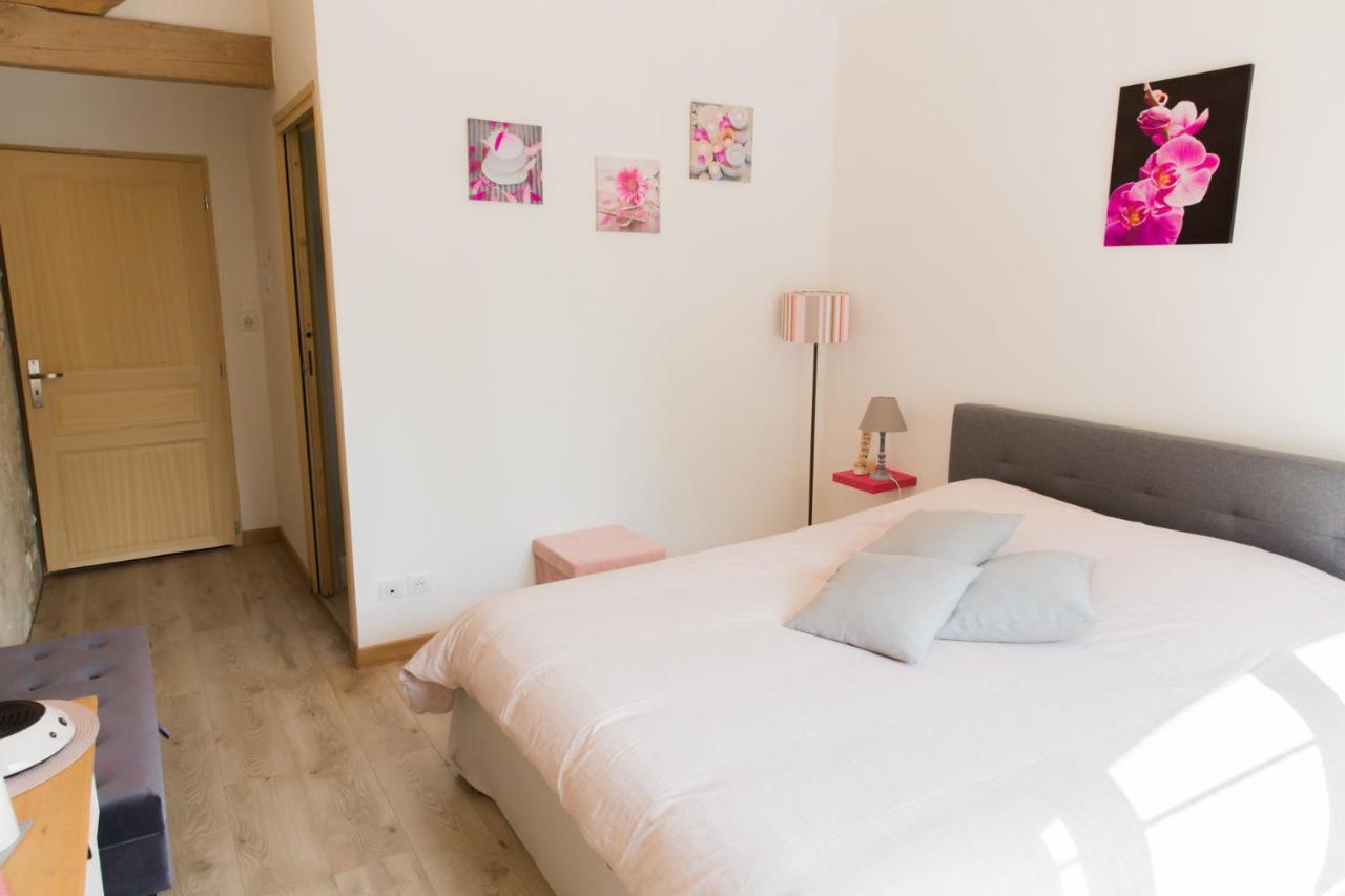 La Tour De La Conterie Bed & Breakfast Beaumont-Village Luaran gambar