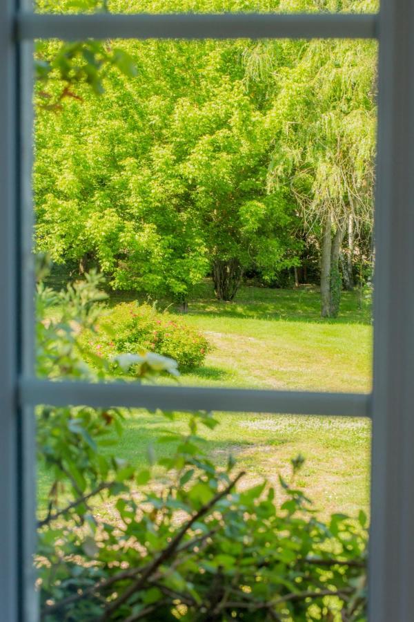 La Tour De La Conterie Bed & Breakfast Beaumont-Village Luaran gambar