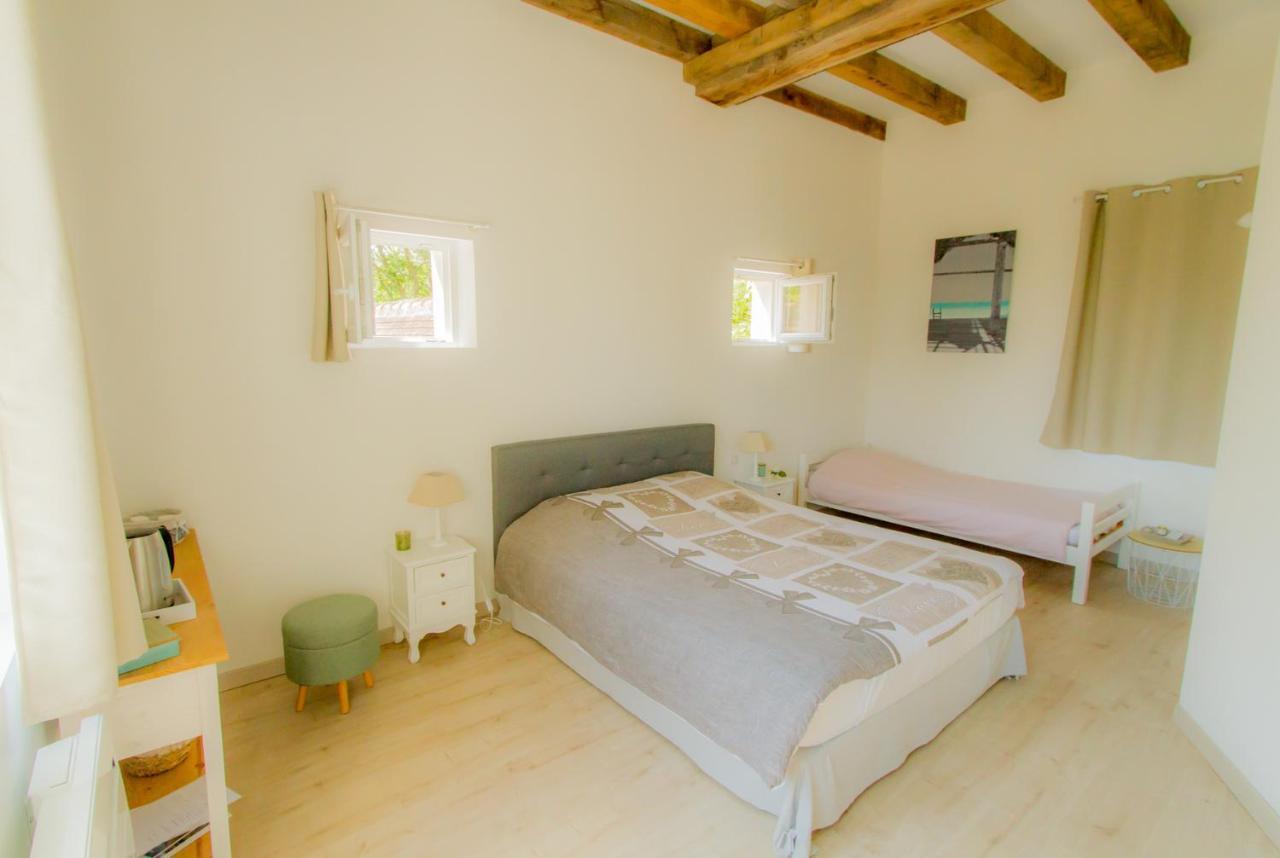 La Tour De La Conterie Bed & Breakfast Beaumont-Village Luaran gambar