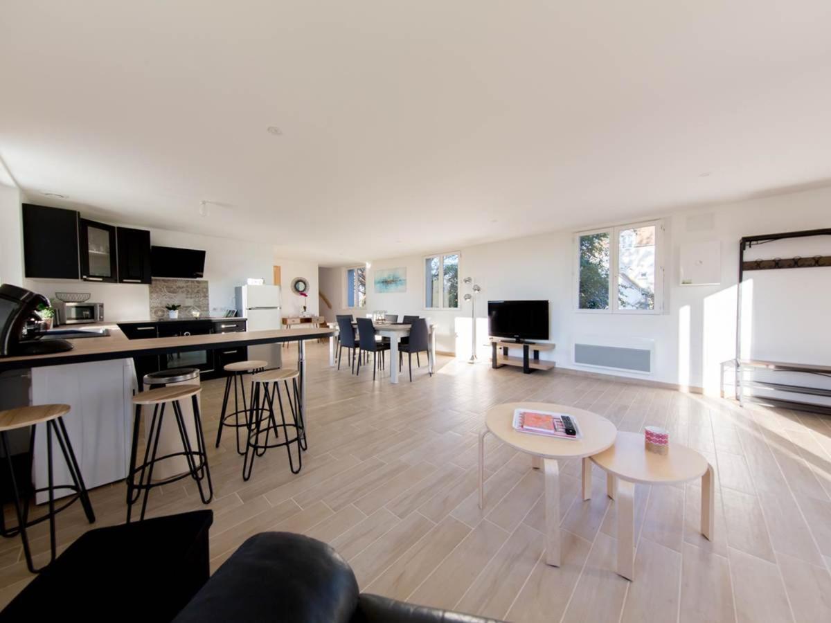 La Tour De La Conterie Bed & Breakfast Beaumont-Village Luaran gambar