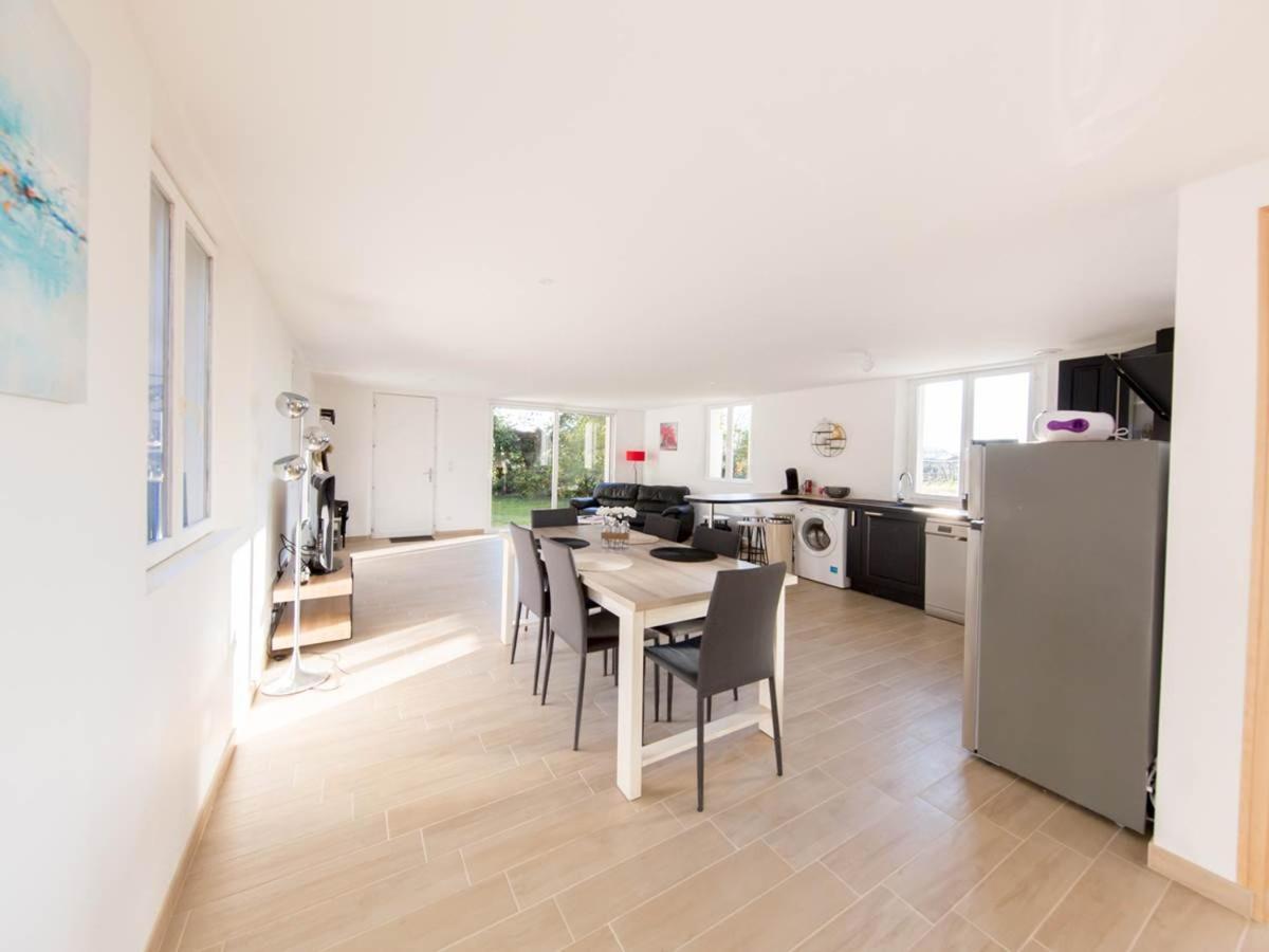 La Tour De La Conterie Bed & Breakfast Beaumont-Village Luaran gambar