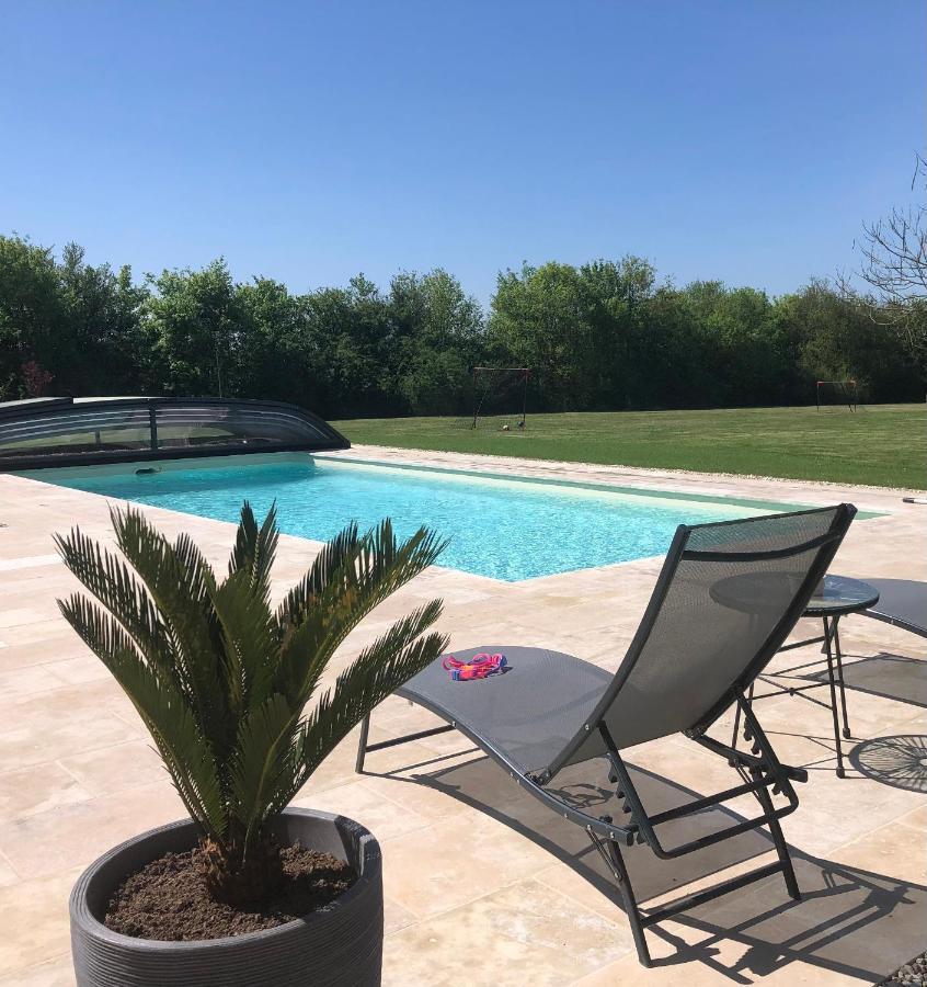 La Tour De La Conterie Bed & Breakfast Beaumont-Village Luaran gambar